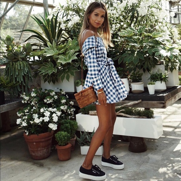 Lacadmie dress seen on sincerely Jules - Picture 2 of 4